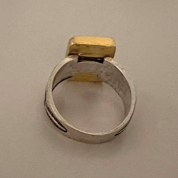 VINTAGE WOMEN’S RING - Picture 5 of 8